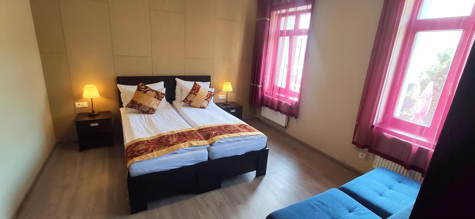 Sun-house Pension&restaurant -parkingfree-
